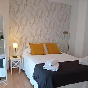 https://apartamento-centro-malaga-29005.1costadelsol.com